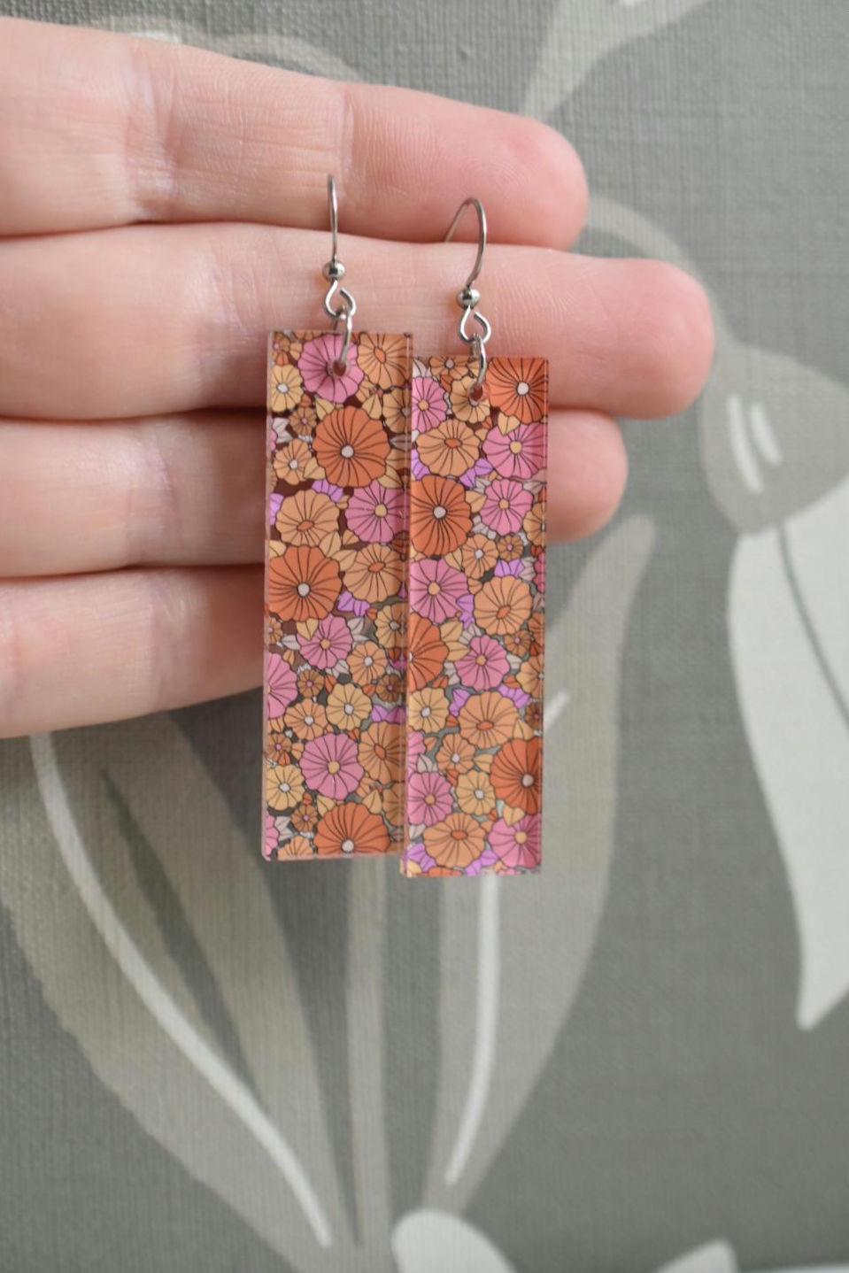 Retro 70s Floral Groovy Floral Earrings