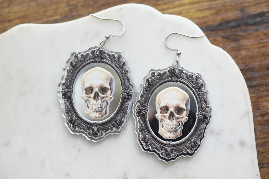 Gothic Skull Vintage Halloween Earrings