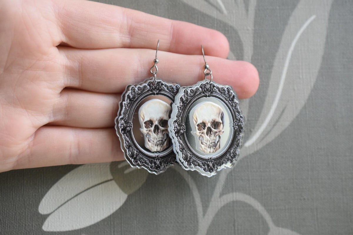Gothic Skull Vintage Halloween Earrings