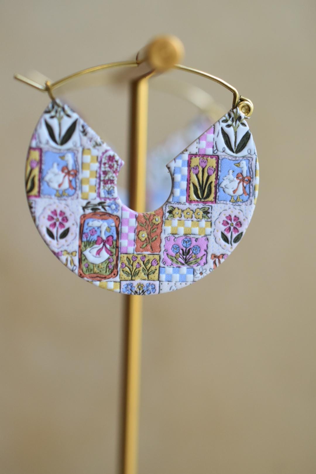 Goose Quilted Storybook Vintage Style Hoops